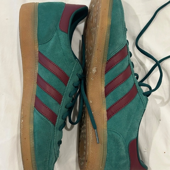 Men\'s adidas Handball Spezial Collegiate Green Shadow Red, size 11.5 US main image 4